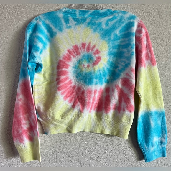 ❤️‍🔥BULK DISCOUNT Premium Kids’ Sweaters for Schools, Daycares & Custom Branding - Picture 5 of 12